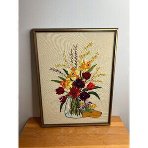 Flower floral vintage bouquet daffodils tulips crossstitch crewel art picture